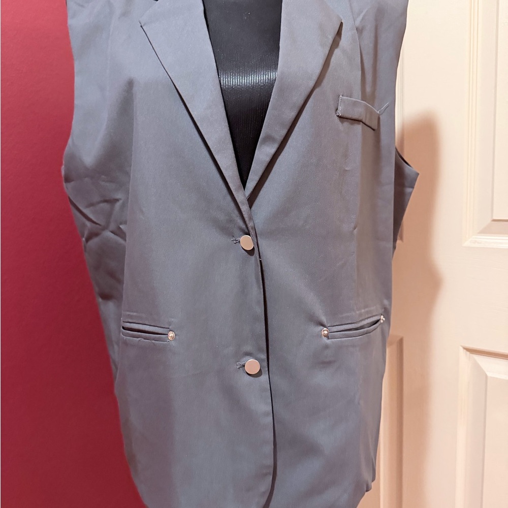 Women's Classic Gray Blazer - Picture 1 of 7